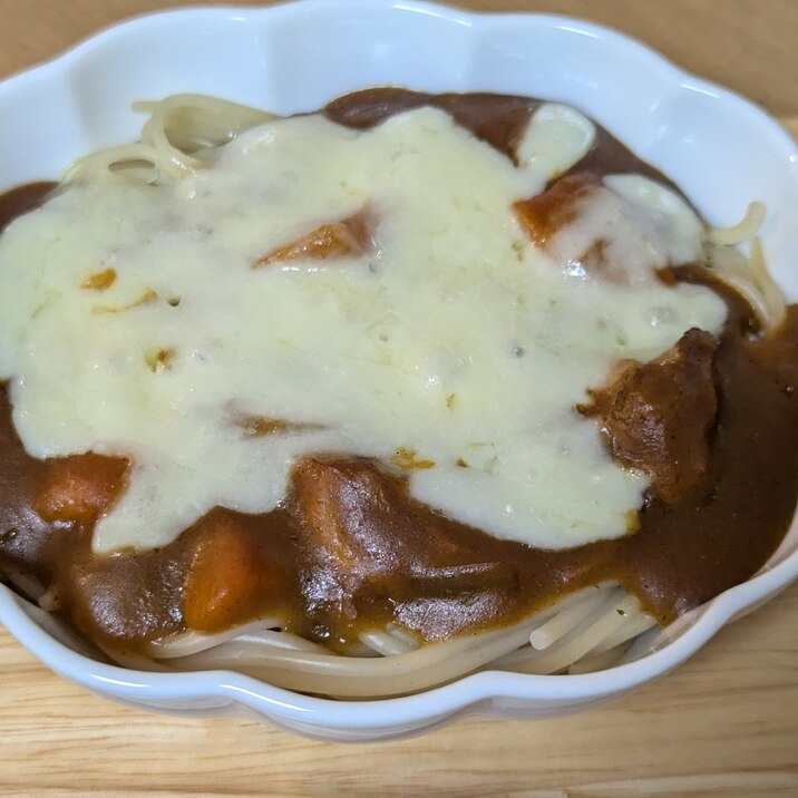 カレー2日目に◇チーズカレーパスタ◇